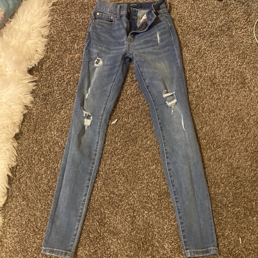 jeans